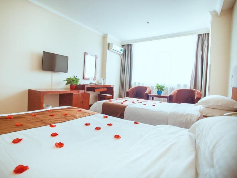 Greentree Inn Hebei Zhangjiakou Zhangbei Caoyuantian Rd Zhangku Avenue Express Hotel Экстерьер фото