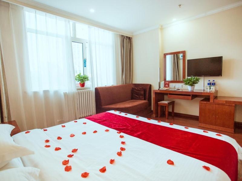 Greentree Inn Hebei Zhangjiakou Zhangbei Caoyuantian Rd Zhangku Avenue Express Hotel Экстерьер фото